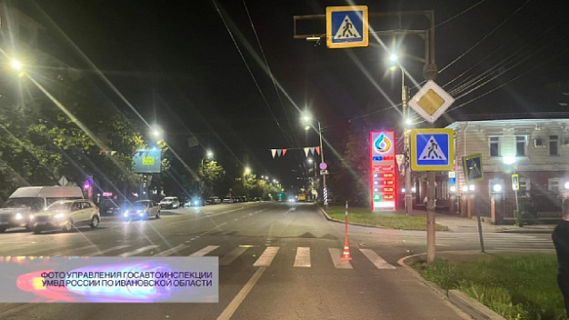 На «зебре» у художественного музея «Мерседес» сбил пешехода